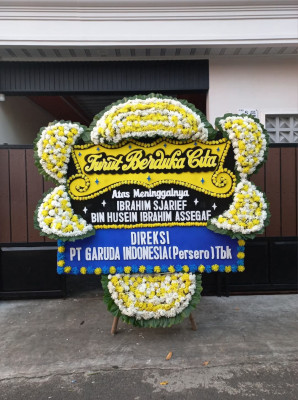 Papan Bunga Duka di Lokpaikat