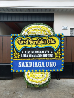 Papan Bunga Duka di Lokpaikat