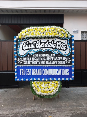 Papan Bunga Duka di Lokpaikat